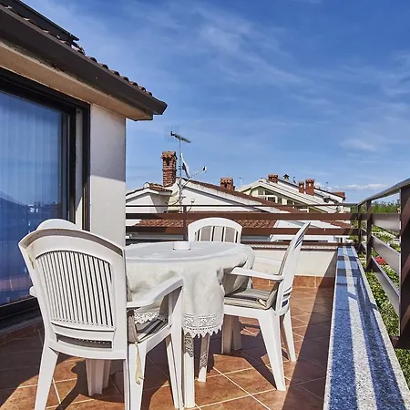 Apartament Lovely Roses *